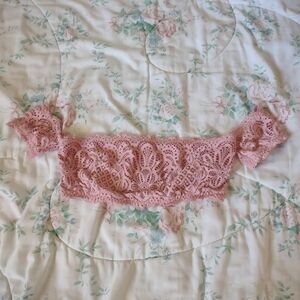 EUC VS Lace Off The Shoulder Bralette